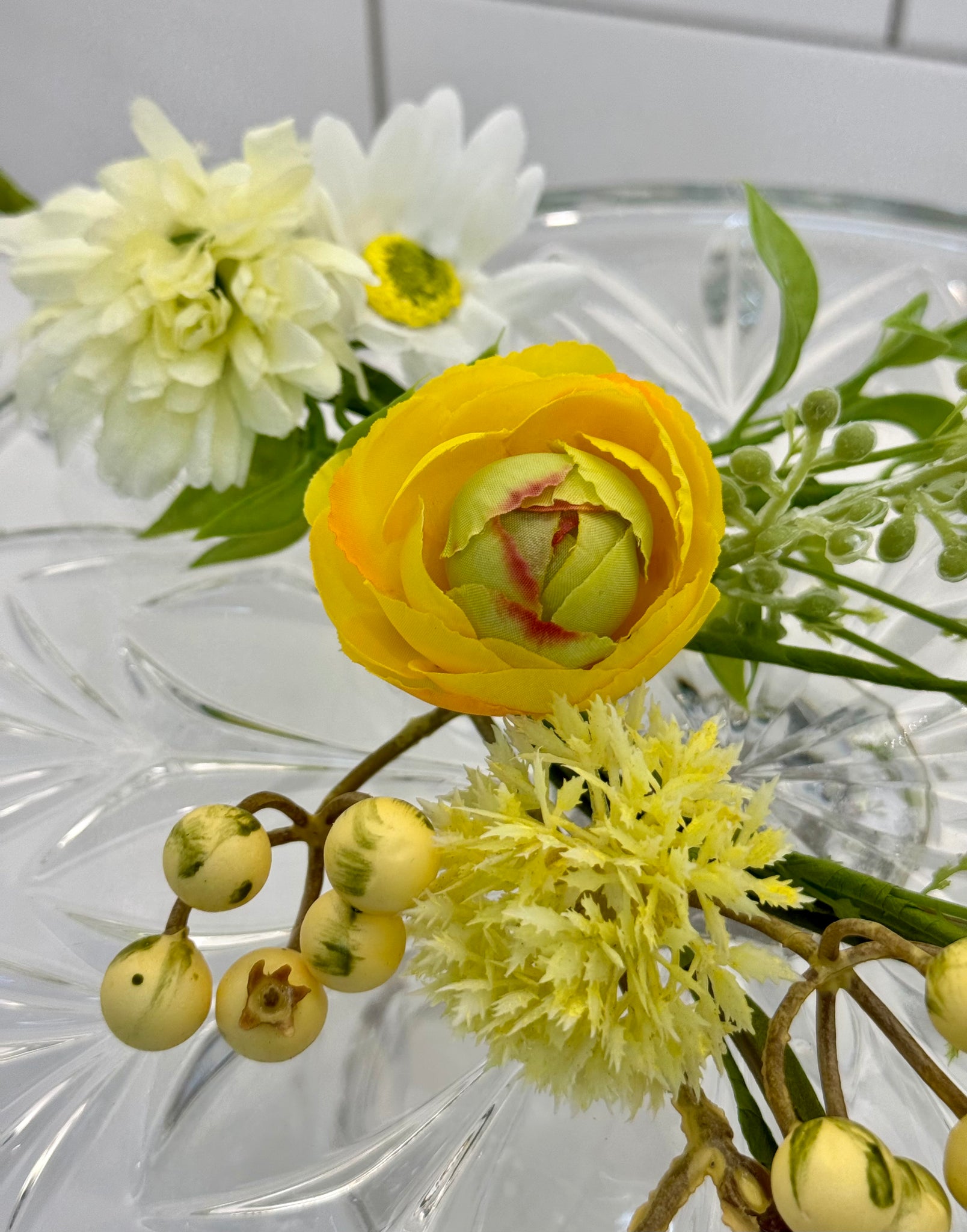 Regency Yellow and White Ranunculus & Daisy Floral pick - Surrey Circle Home