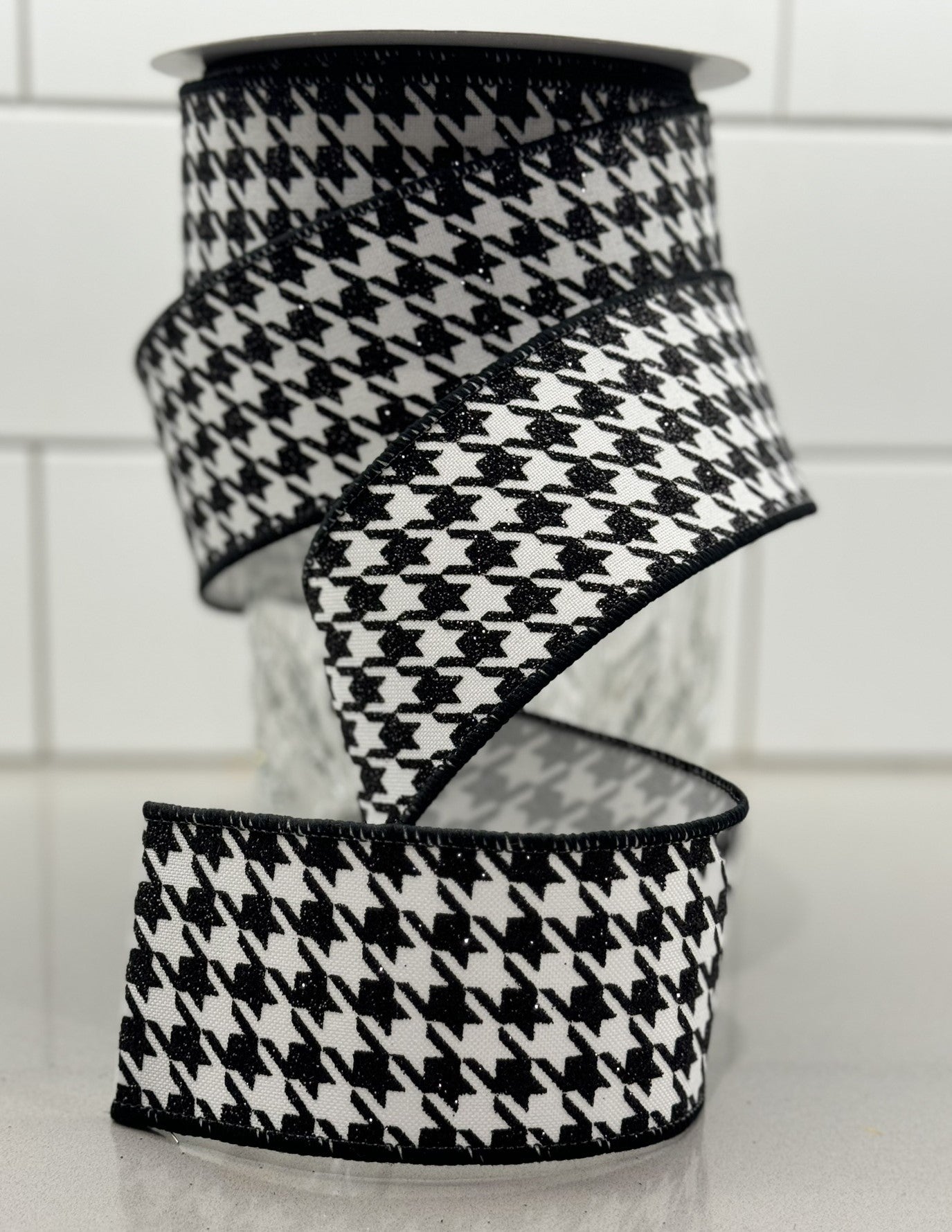 Farrisilk Black and White Houndstooth - Surrey Circle Home